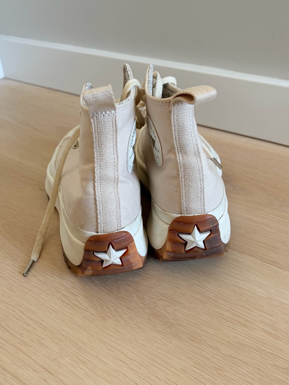 Converse Beige High-Top Platform Run Star Hike Sneakers - Picture 3 of 6